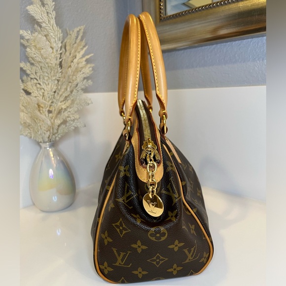 🎀 Louis Vuitton Monogram Tivoli PM Handbag - Picture 7 of 17